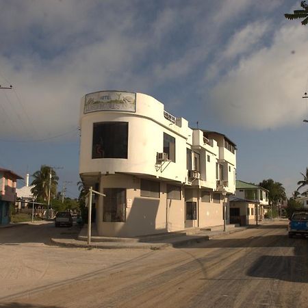 Hostal La Isla Del Descanso ปวยร์โต วิลยามิล ภายนอก รูปภาพ