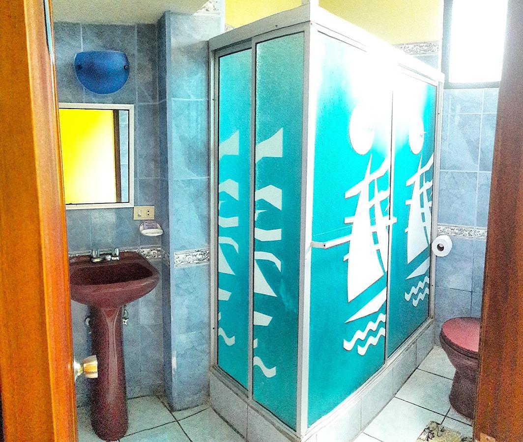 Hostal La Isla Del Descanso ปวยร์โต วิลยามิล ภายนอก รูปภาพ