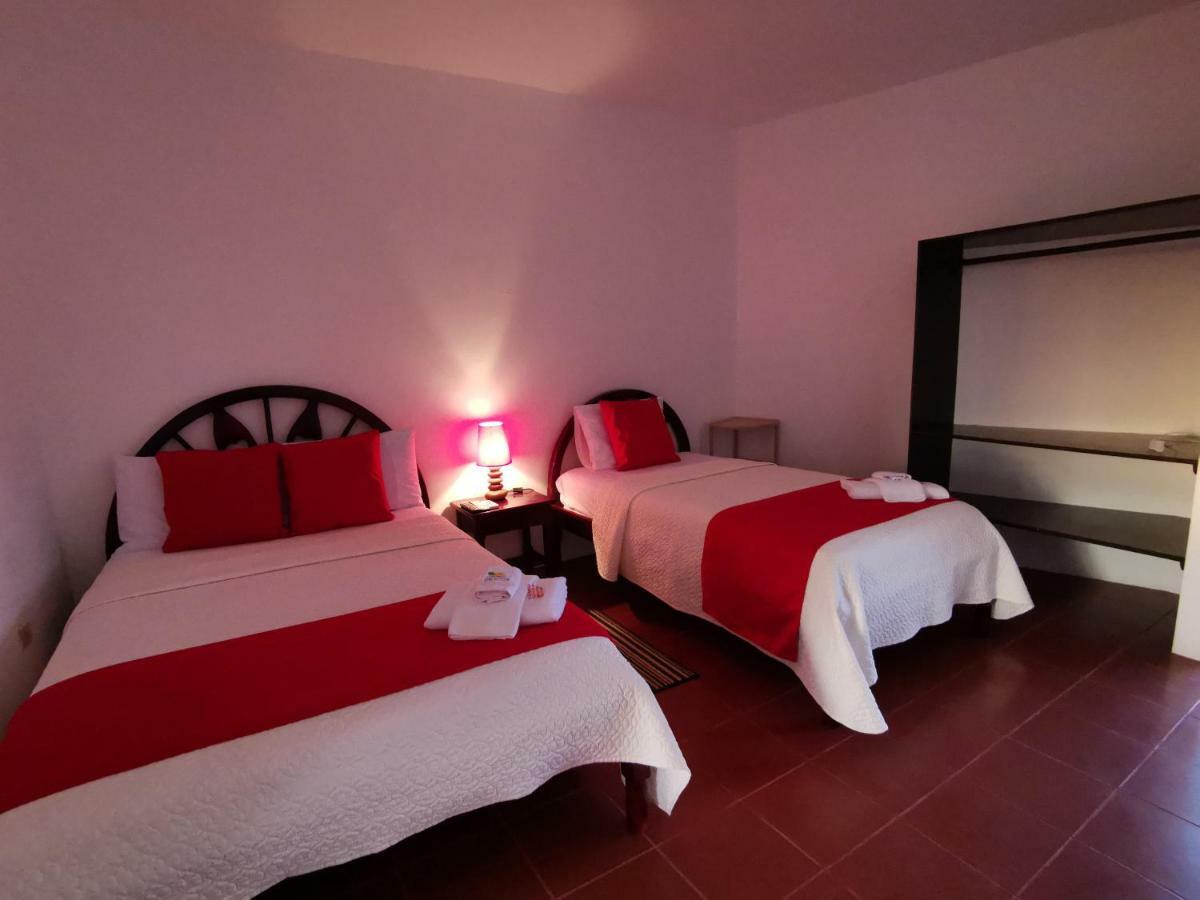 Hostal La Isla Del Descanso ปวยร์โต วิลยามิล ภายนอก รูปภาพ