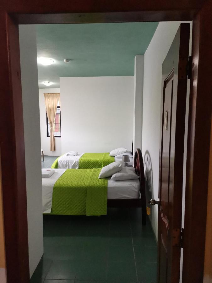 Hostal La Isla Del Descanso ปวยร์โต วิลยามิล ภายนอก รูปภาพ